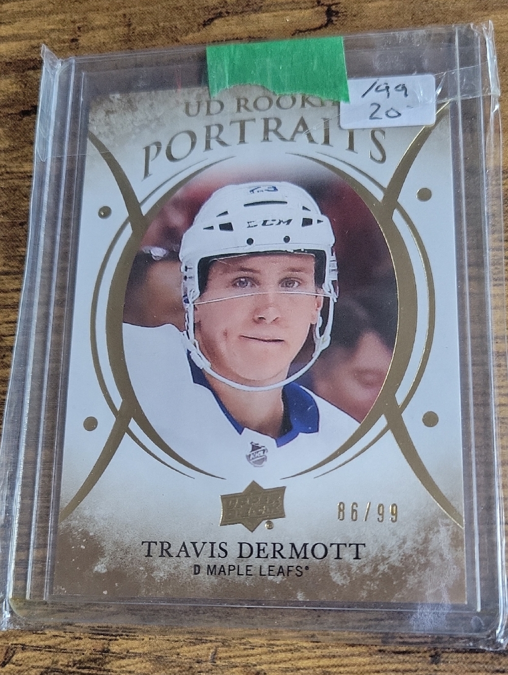 Travis Dermott UD Portraits Rookie Hockey Card - White & Gold